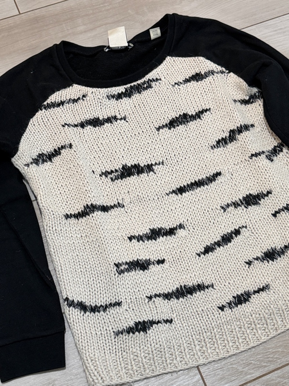 Maison Scotch Scotch & Soda Black Cream Knit Front Raglan Sweater Size 2